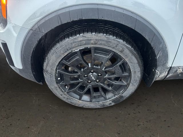 Used 2022 Kia Telluride EX w/ EX Premium Package image 9