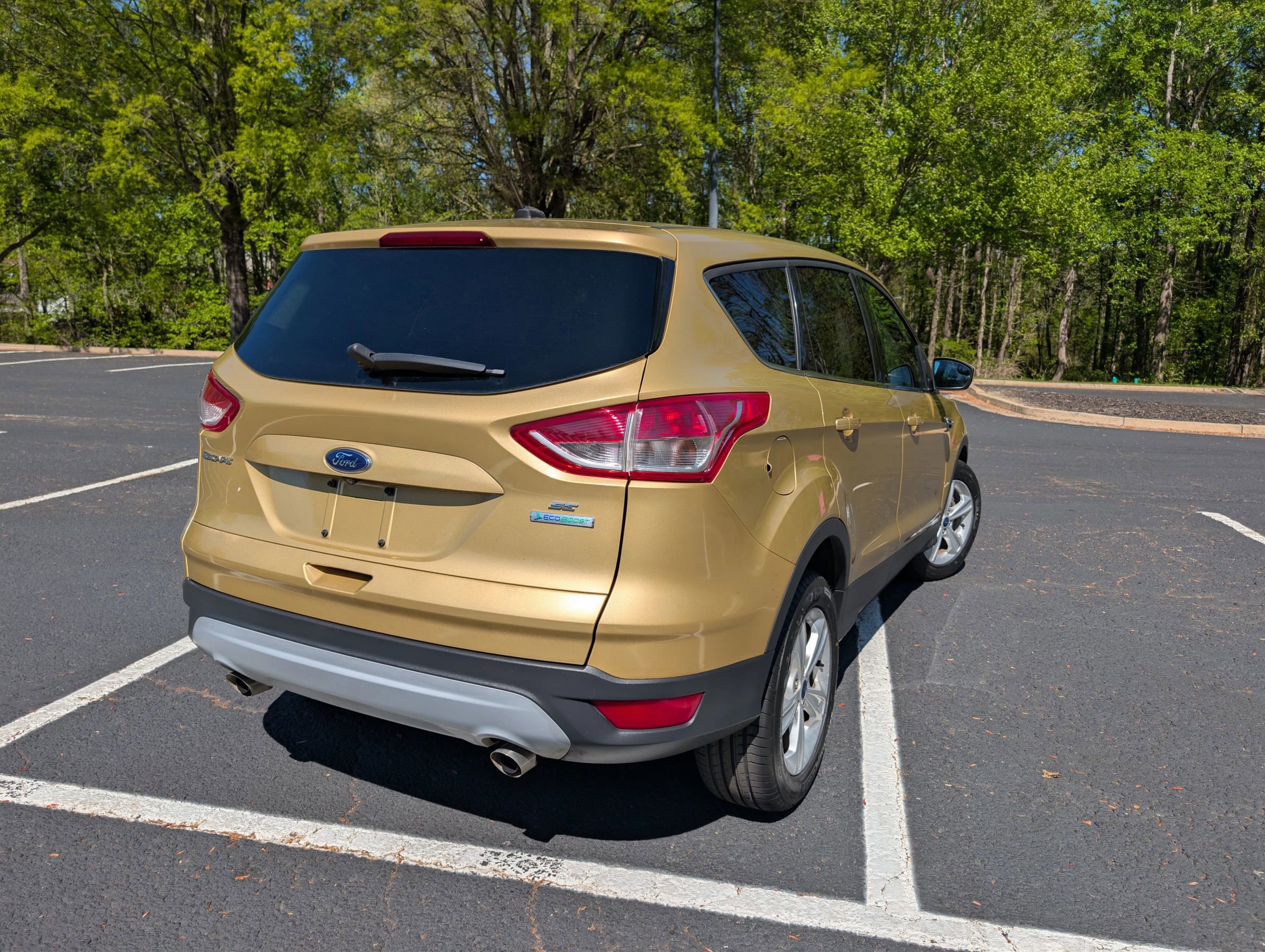 Used 2014 Ford Escape SE FWD image 3