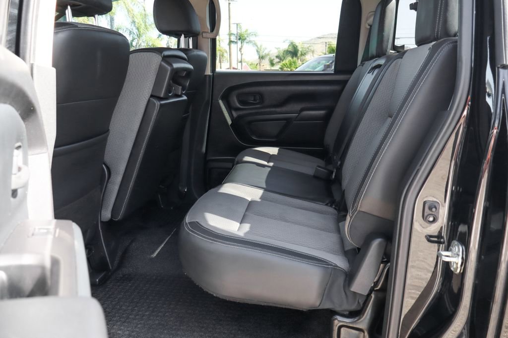 Used 2021 Nissan Titan S w/ HD Front GAWR Package AWD/4WD image 36