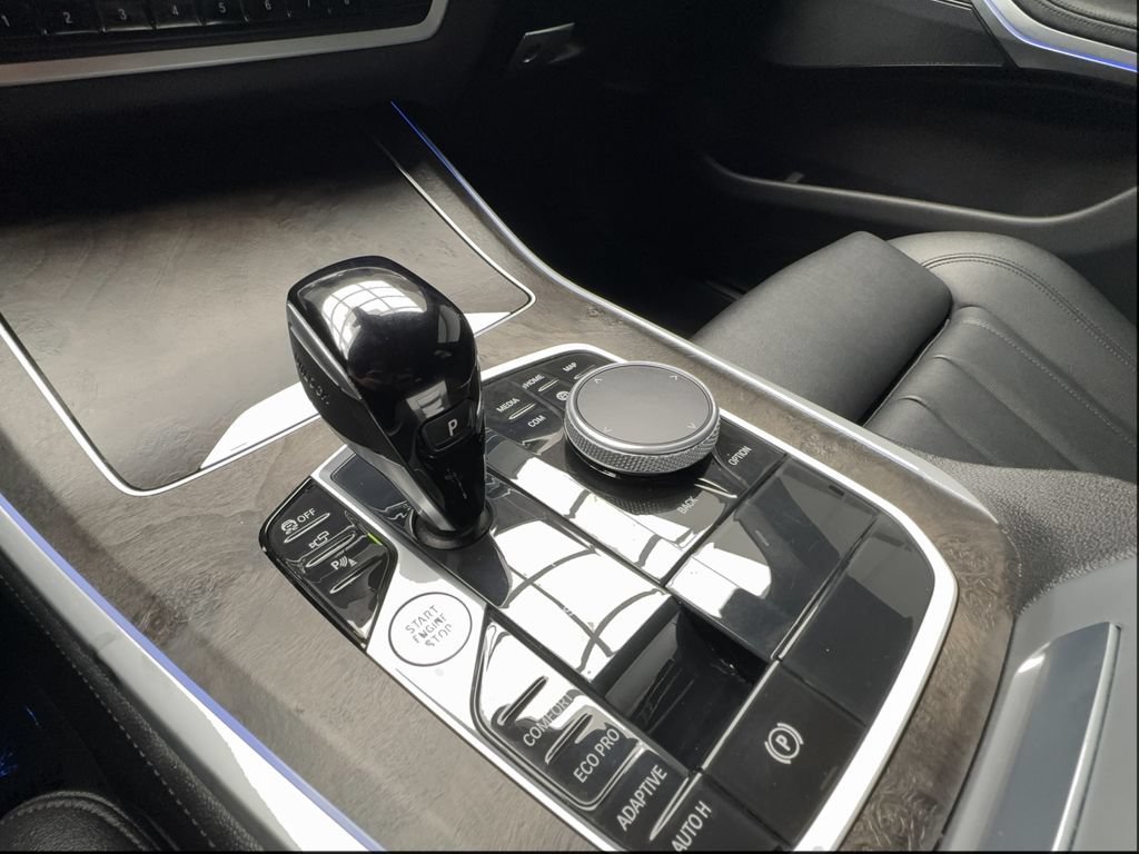 Used 2022 BMW X5 sDrive40i w/ Premium Package RWD image 47