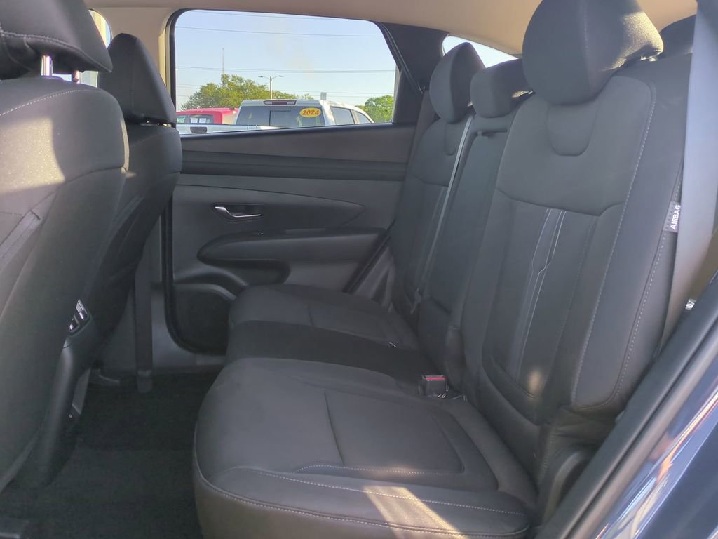 New 2026 Hyundai Tucson SEL image 16