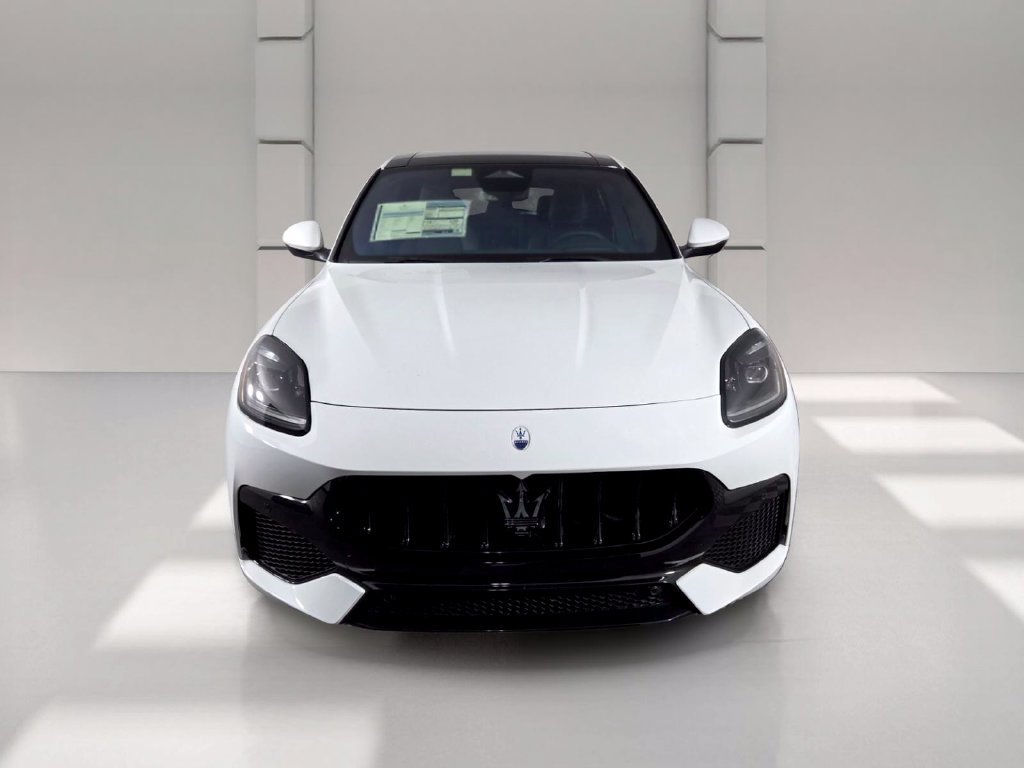 New 2027 Maserati Grecale Modena AWD/4WD image 3