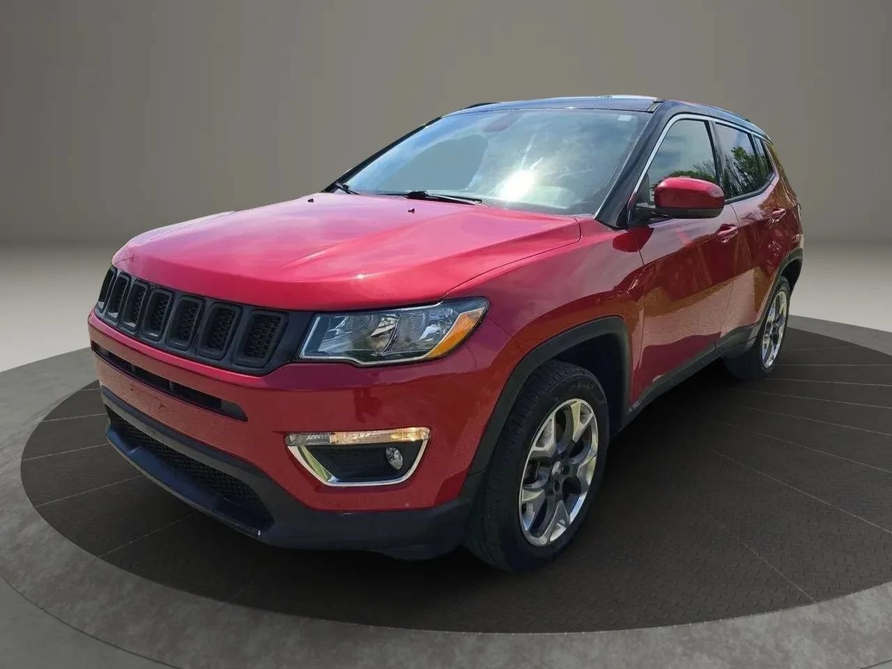 Used 2018 Jeep Compass Limited w/ Navigation Group
