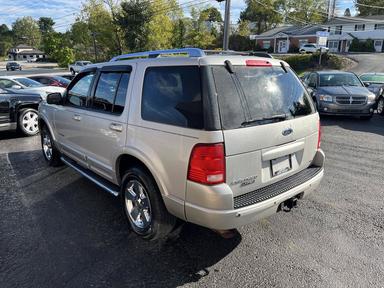 Used 2004 Ford Explorer Limited AWD/4WD image 6