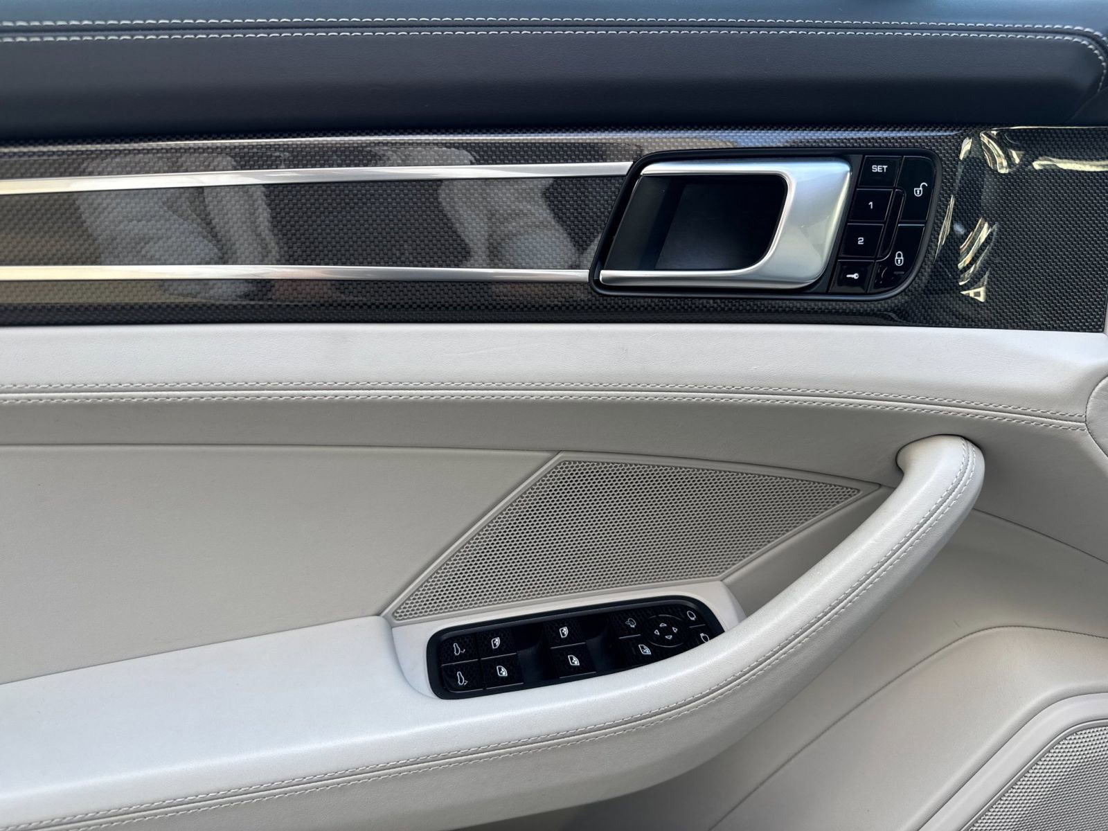 Certified 2017 Porsche Panamera Turbo image 12