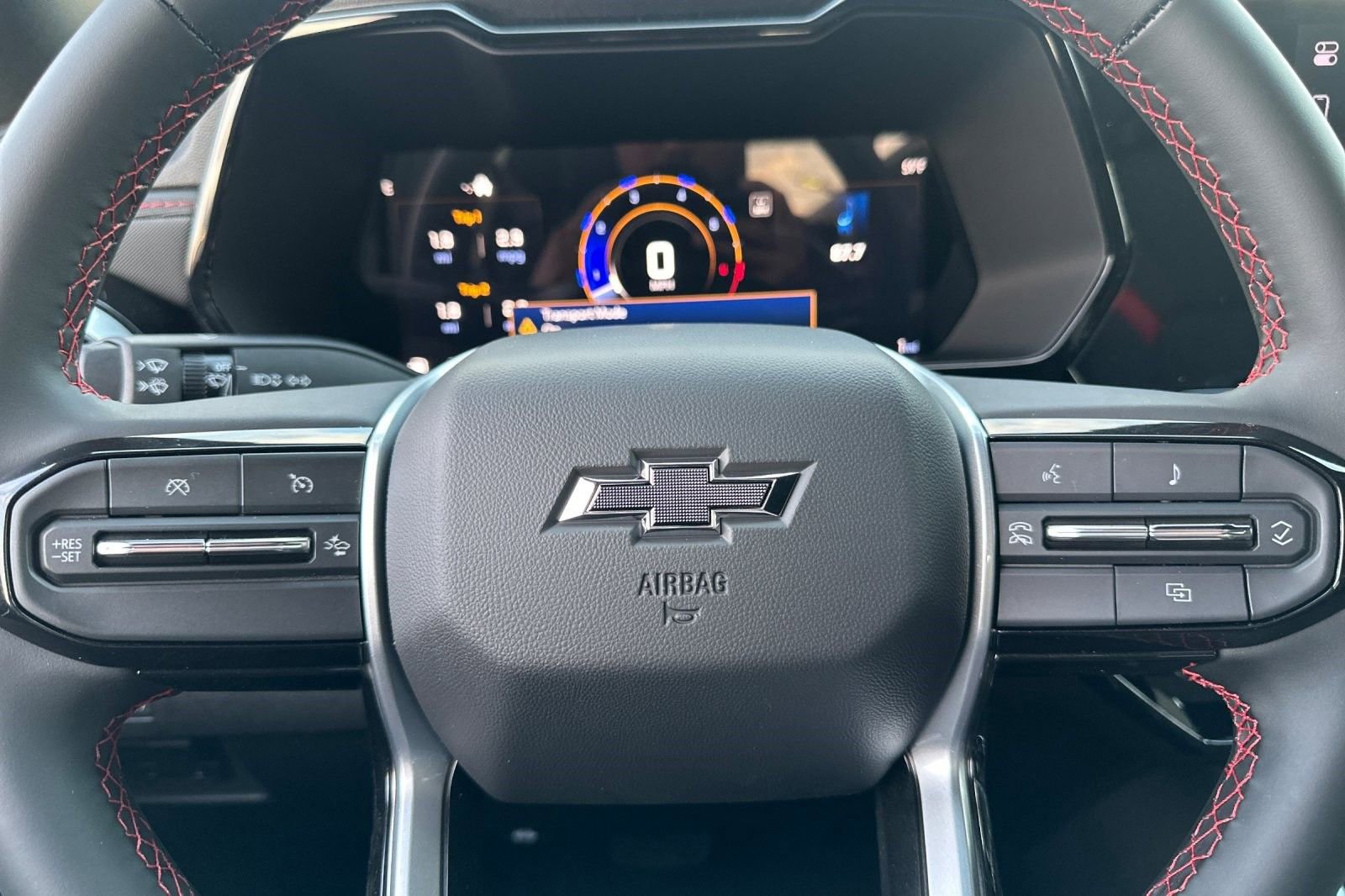 New 2025 Chevrolet Colorado Z71 w/ Midnight Edition AWD/4WD image 25