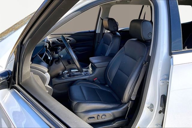 Used 2020 Chevrolet Traverse Premier w/ Redline Edition image 15