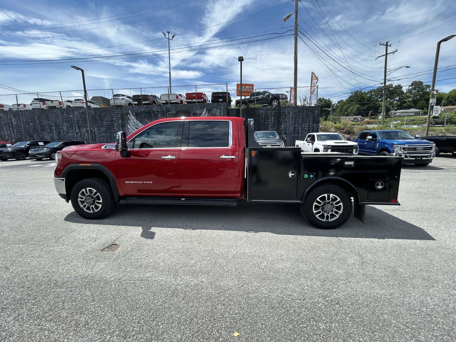 Used 2023 GMC Sierra 2500 SLT w/ SLT Convenience Package AWD/4WD image 6