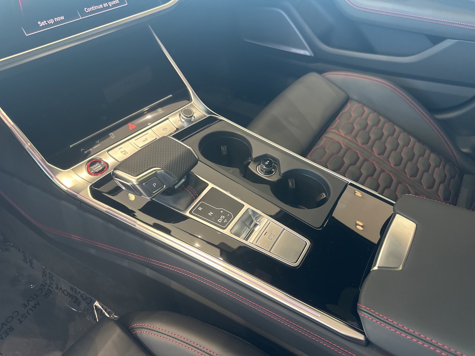 New 2025 Audi RS 6 performance image 18