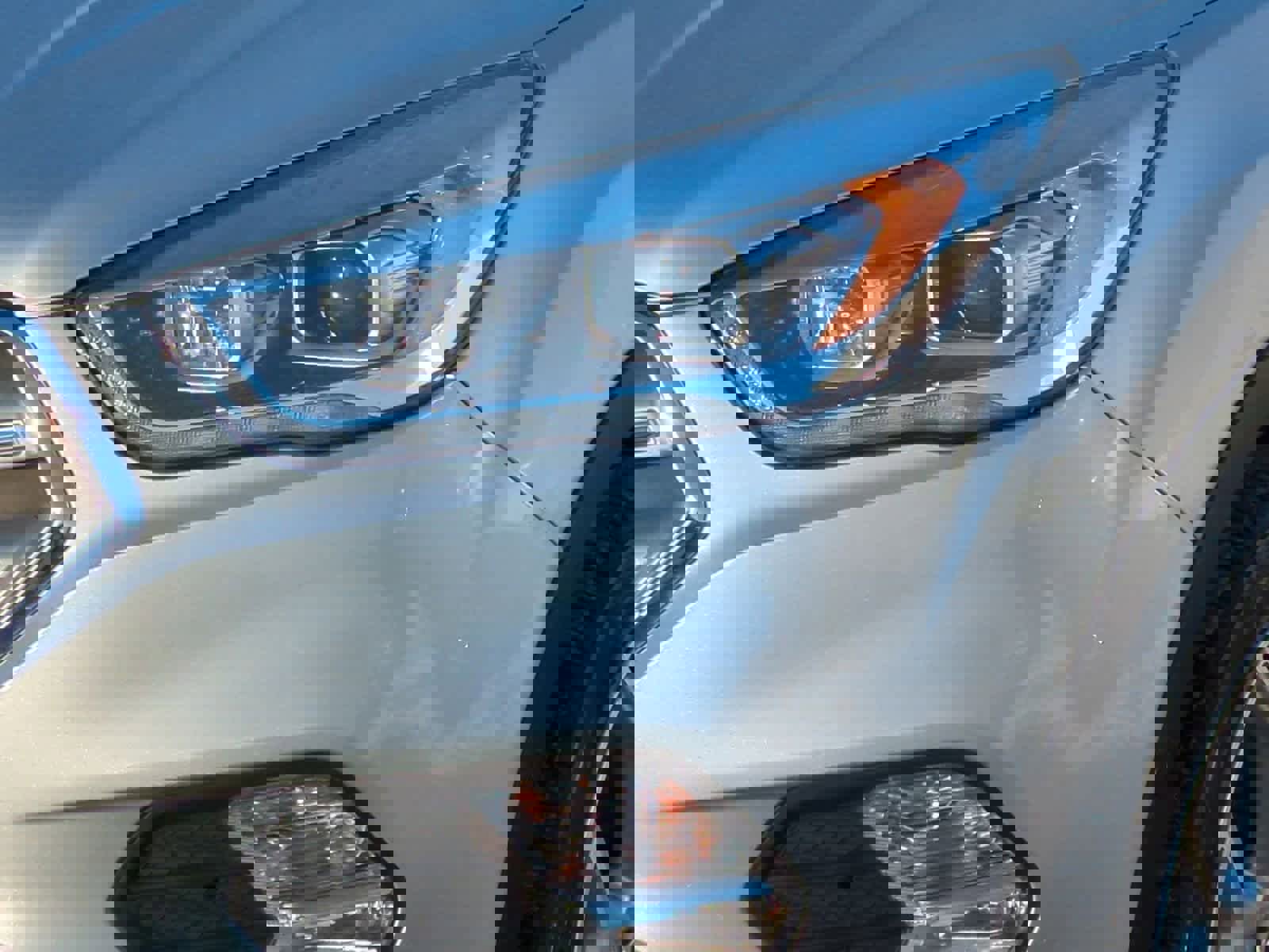 Used 2019 Ford Escape Titanium image 11