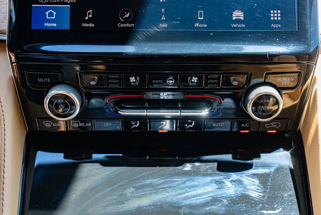 Used 2022 Jeep Grand Cherokee Summit AWD/4WD image 19
