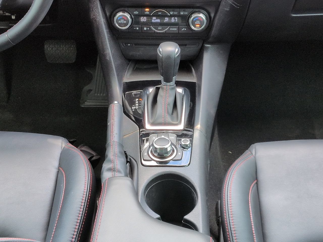 Used 2015 MAZDA MAZDA3 i Grand Touring FWD image 19