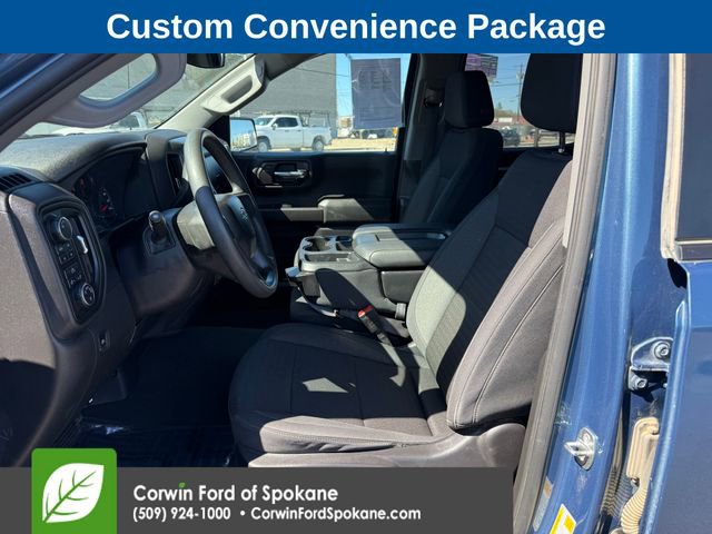 Used 2024 Chevrolet Silverado 1500 Custom Trail Boss AWD/4WD image 2