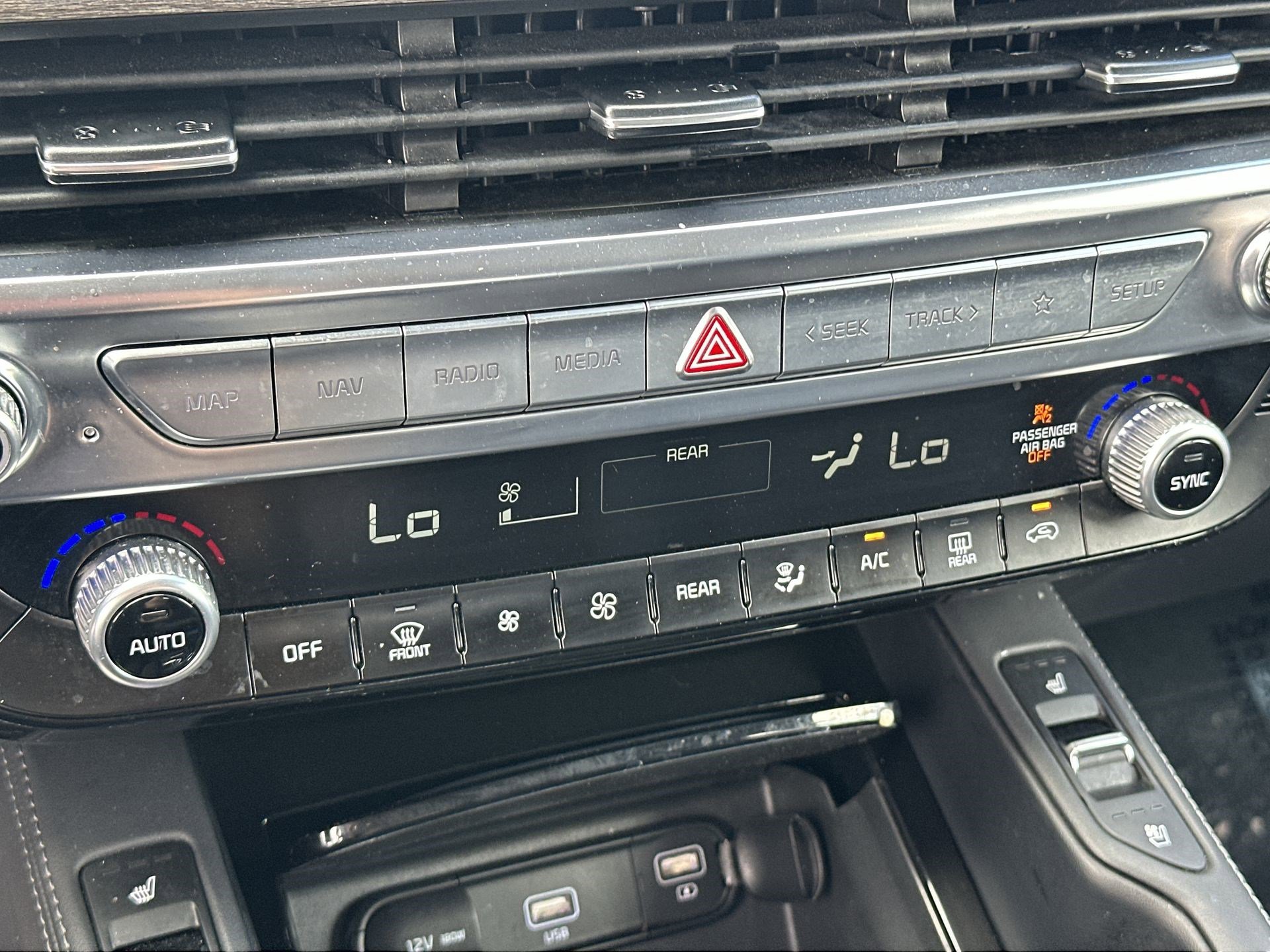 Used 2021 Kia Telluride EX w/ EX Premium Package image 17