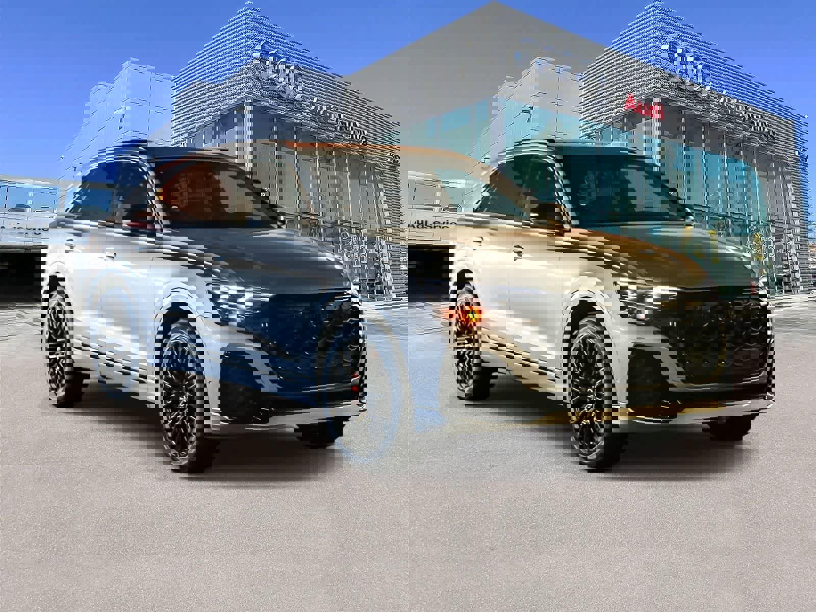 New 2026 Audi SQ8 Prestige image 3