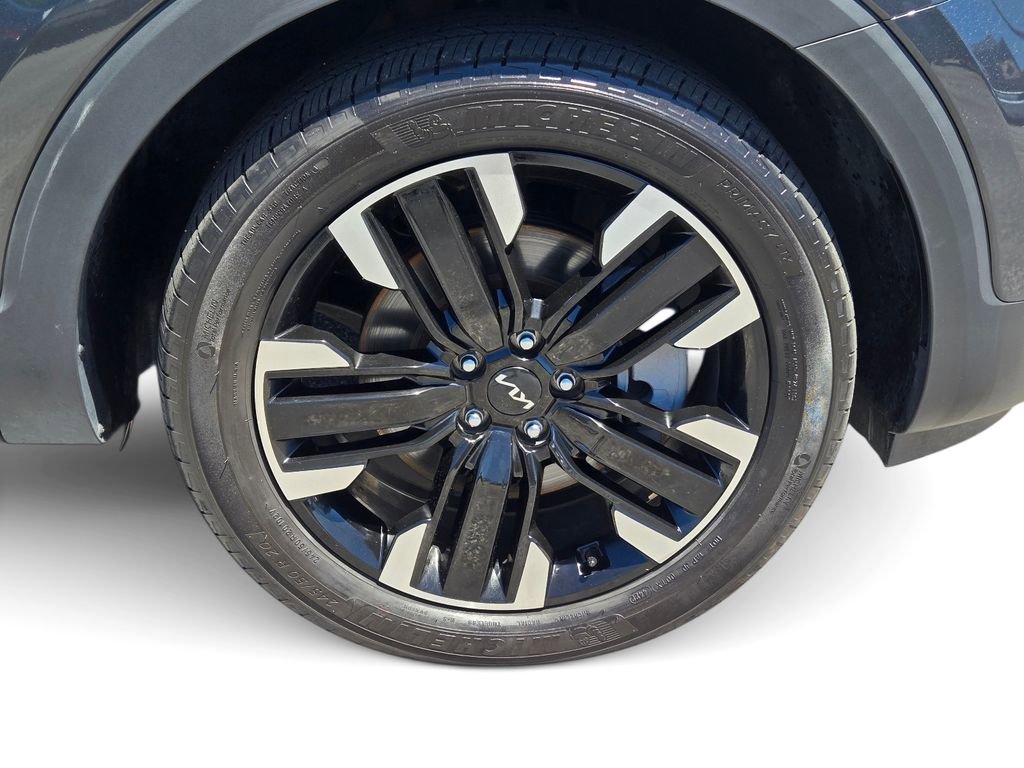 Certified 2023 Kia Telluride SX Prestige AWD/4WD image 6