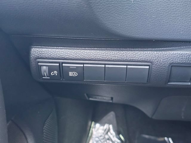 Used 2022 Toyota Corolla LE FWD image 25