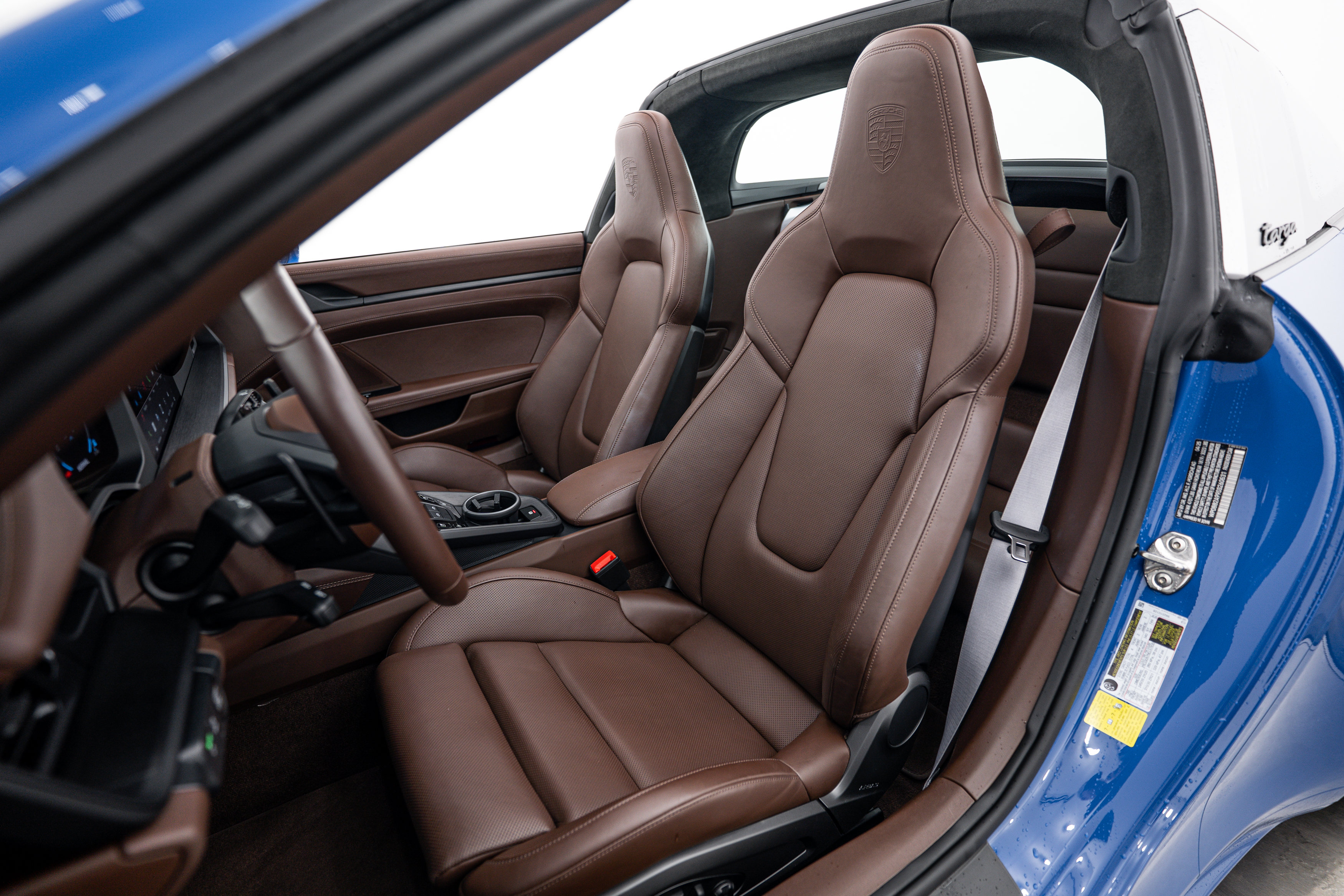 Certified 2025 Porsche 911 Targa 4 GTS AWD/4WD image 5