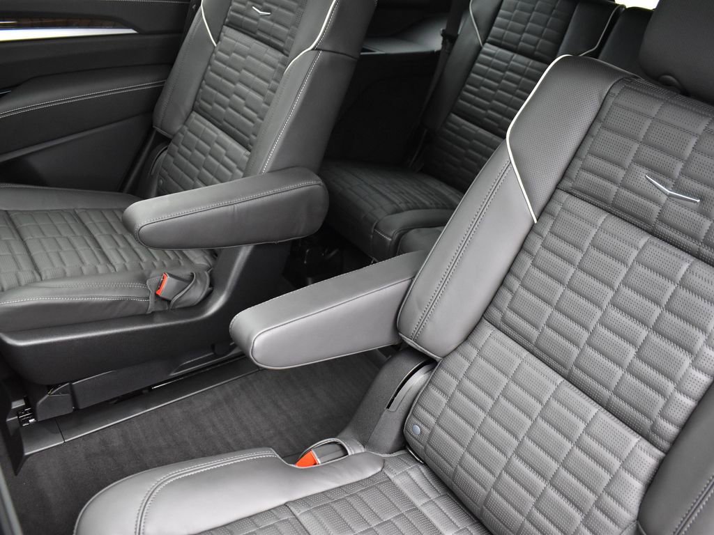 Certified 2026 Cadillac Escalade Platinum Sport w/ LPO, ONYX Package image 27