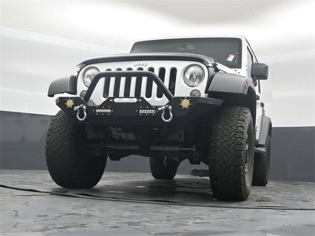 Used 2015 Jeep Wrangler Unlimited Rubicon image 45