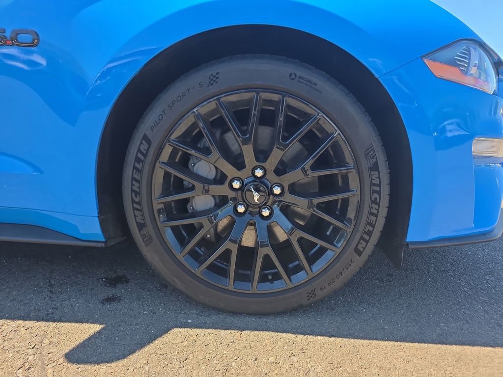Used 2022 Ford Mustang GT Premium w/ Equipment Group 401A RWD image 11