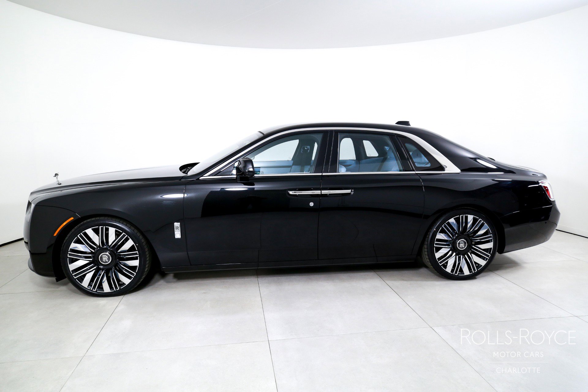 New 2026 Rolls-Royce Ghost AWD/4WD image 3