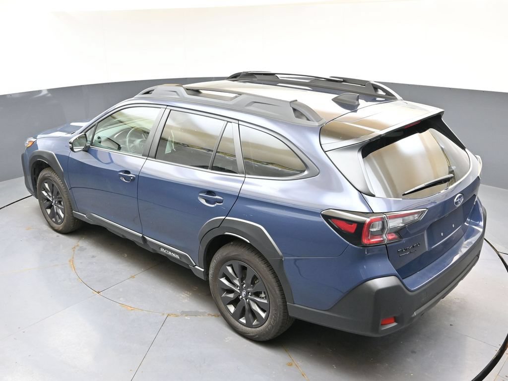 Certified 2025 Subaru Outback Onyx Edition AWD/4WD image 39