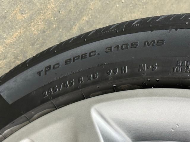 Used 2023 Buick Envision Avenir image 49