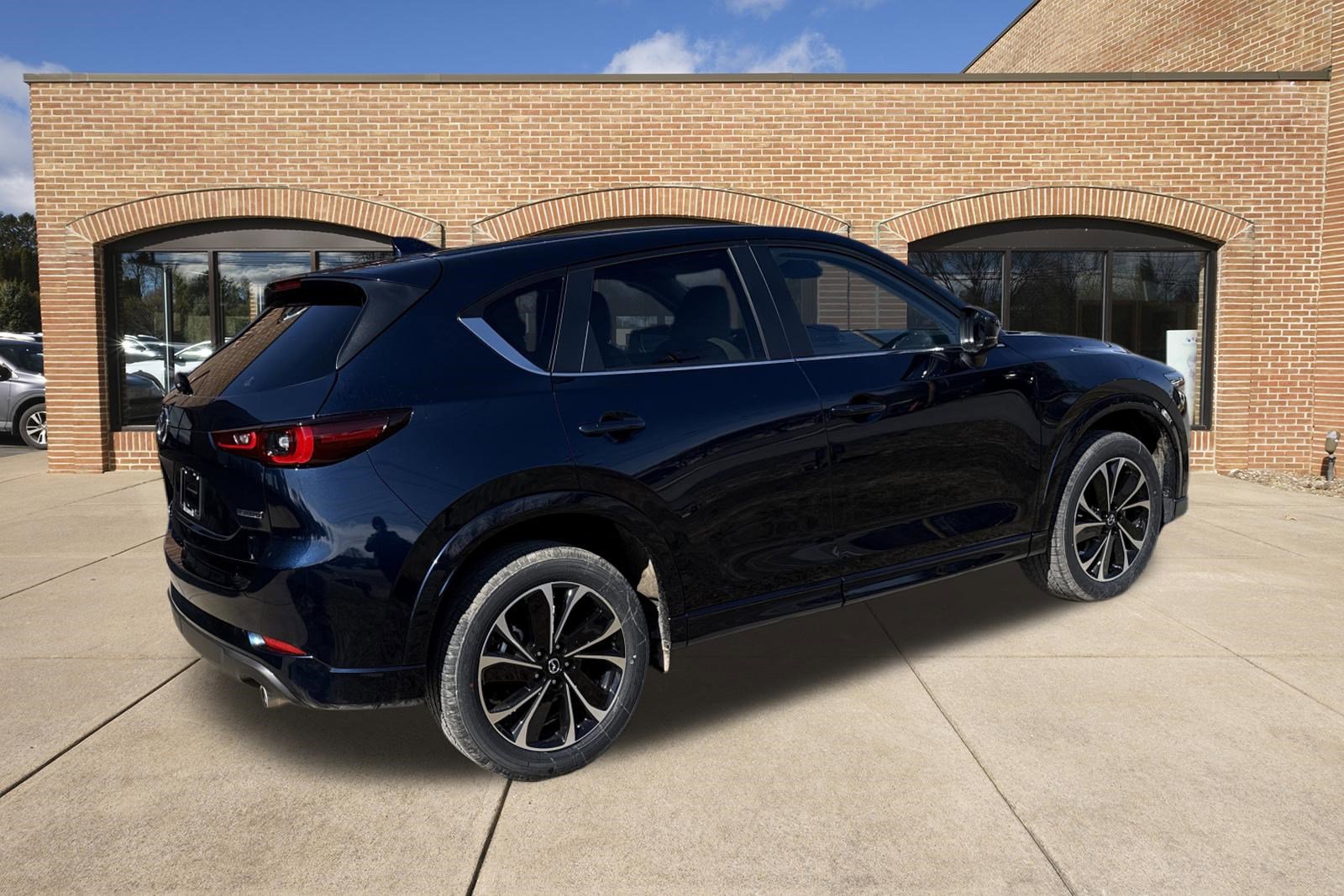 New 2025 MAZDA CX-5 AWD 2.5 S w/ Preferred Package image 3