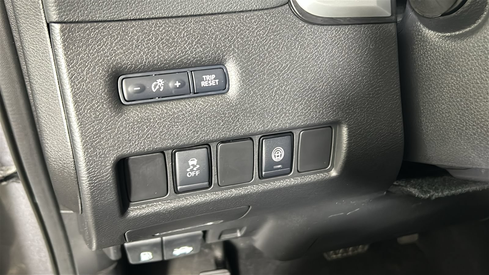 Used 2021 Nissan Murano S FWD image 22