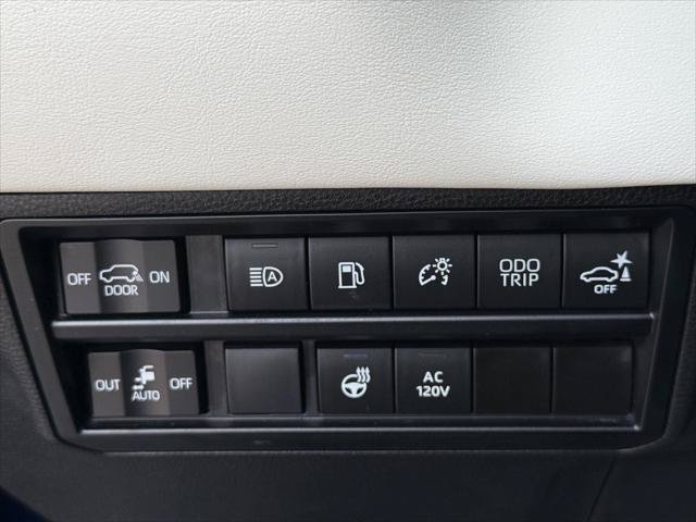Certified 2023 Toyota Sequoia Capstone AWD/4WD image 35