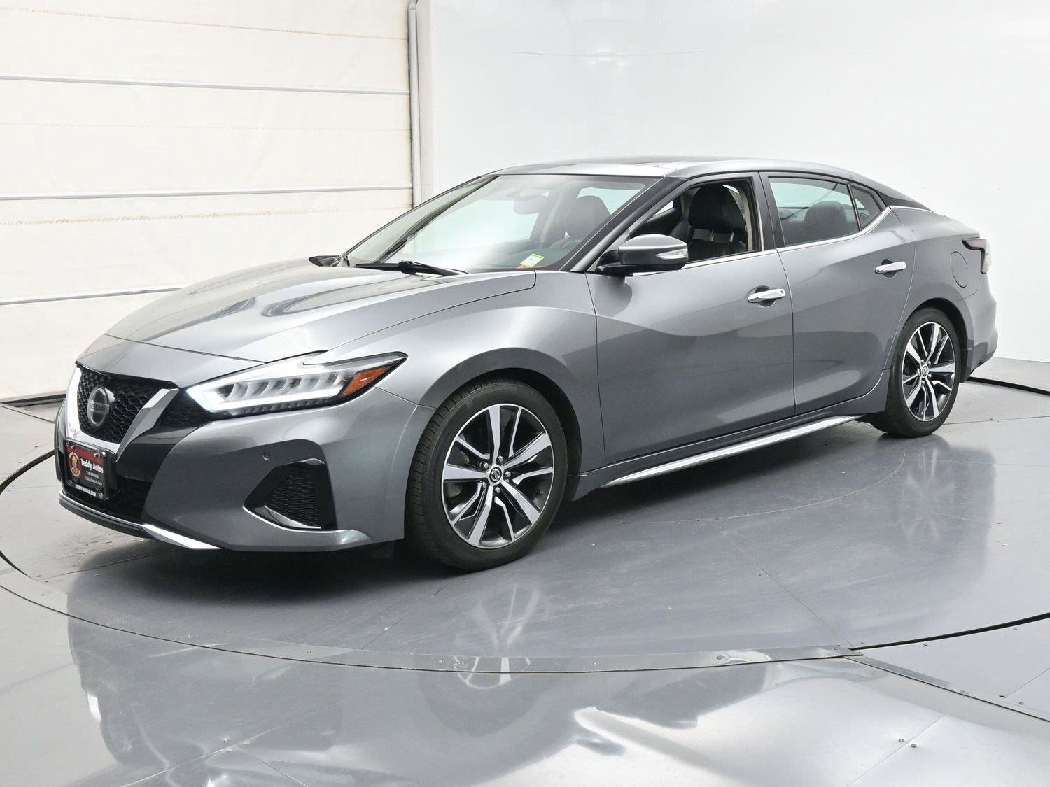 Used 2019 Nissan Maxima 3.5 SL w/ Floor Mat Group FWD video 1