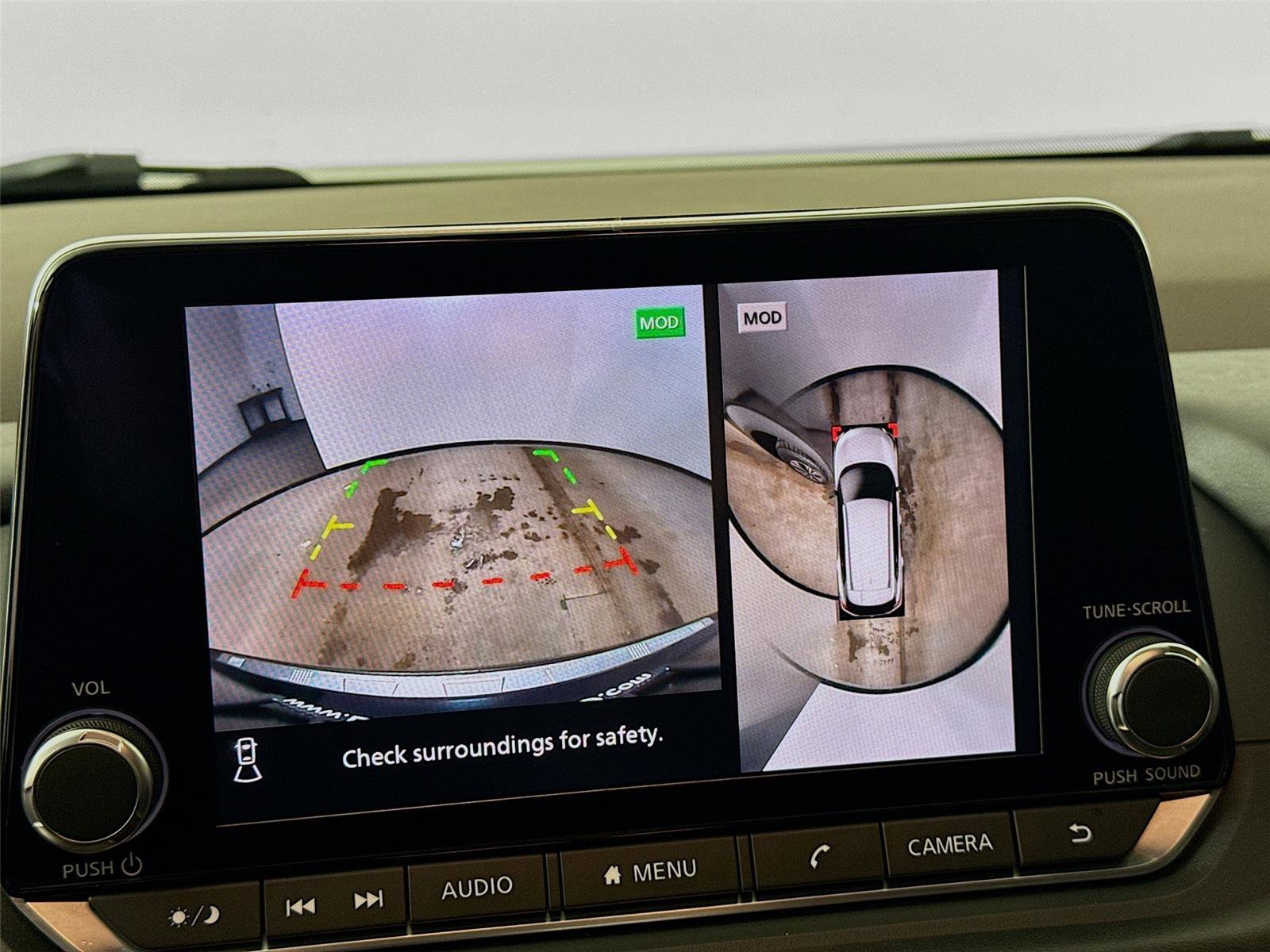 Used 2021 Nissan Rogue SV image 15