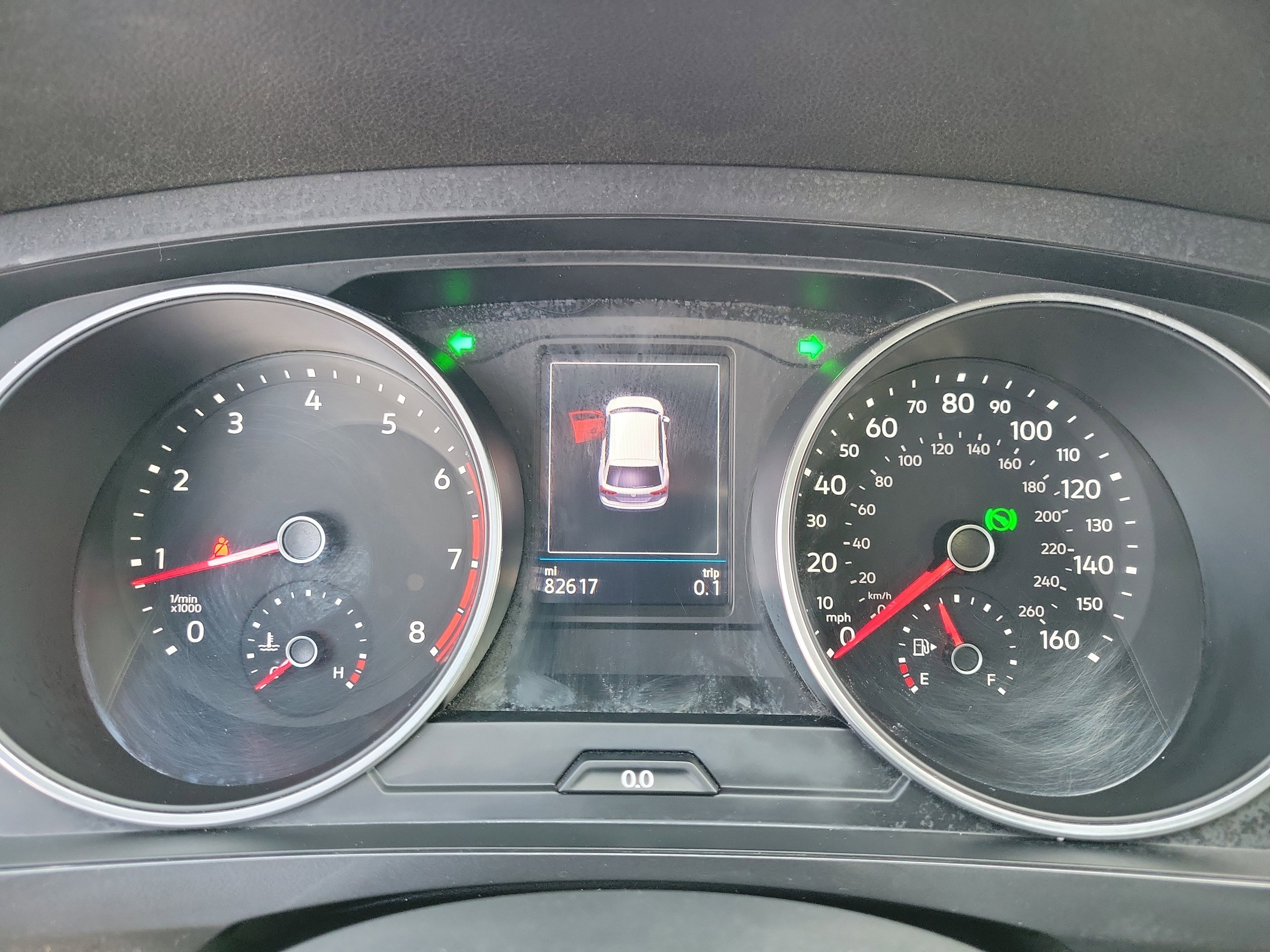 Used 2020 Volkswagen Tiguan S image 24