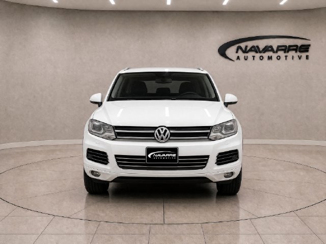 Used 2012 Volkswagen Touareg VR6 AWD/4WD image 2