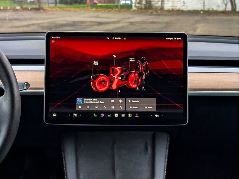 Used 2023 Tesla Model Y Performance image 20