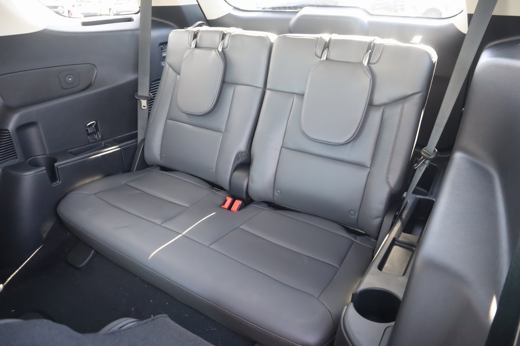 New 2025 Ford Explorer Active w/ Active Comfort Package image 14