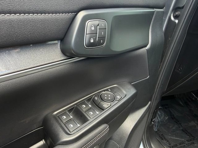 Used 2024 Ford Ranger Lariat w/ Advanced Towing Package AWD/4WD image 16