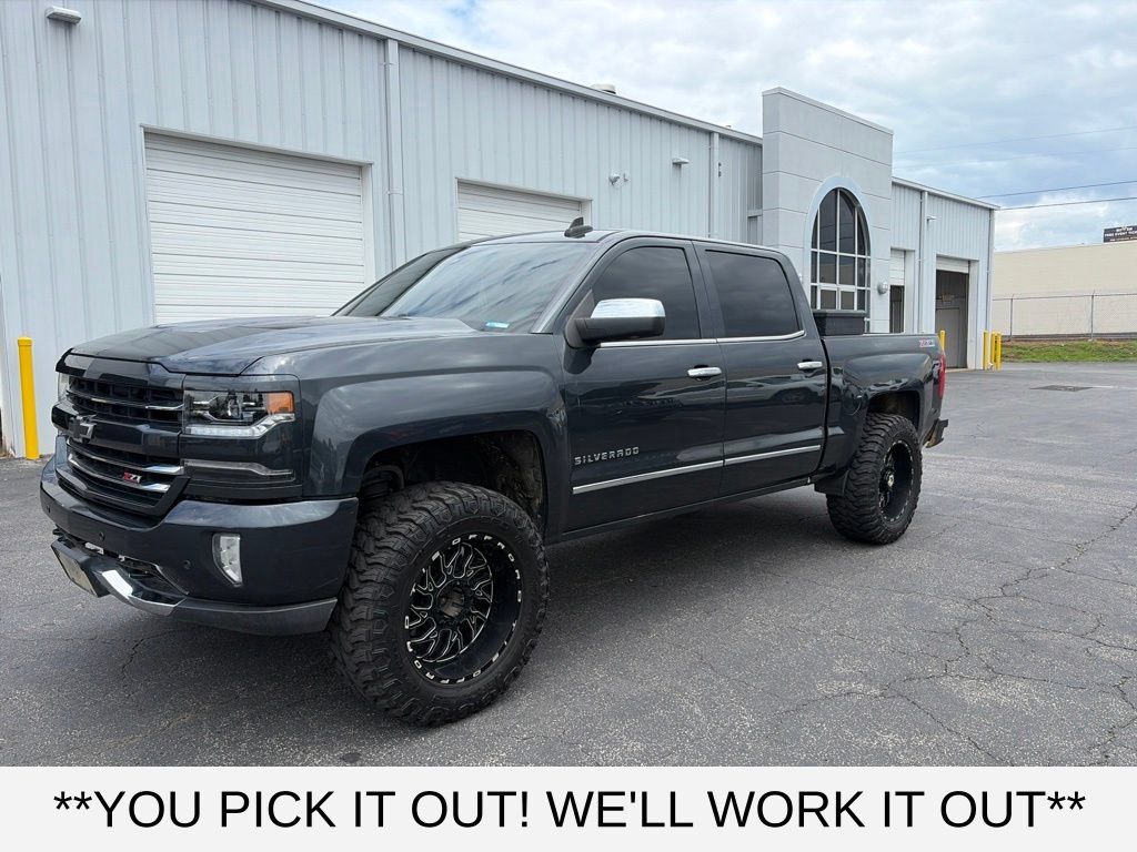 Used 2017 Chevrolet Silverado 1500 LTZ Z71 w/ LTZ Plus Package AWD/4WD image 3