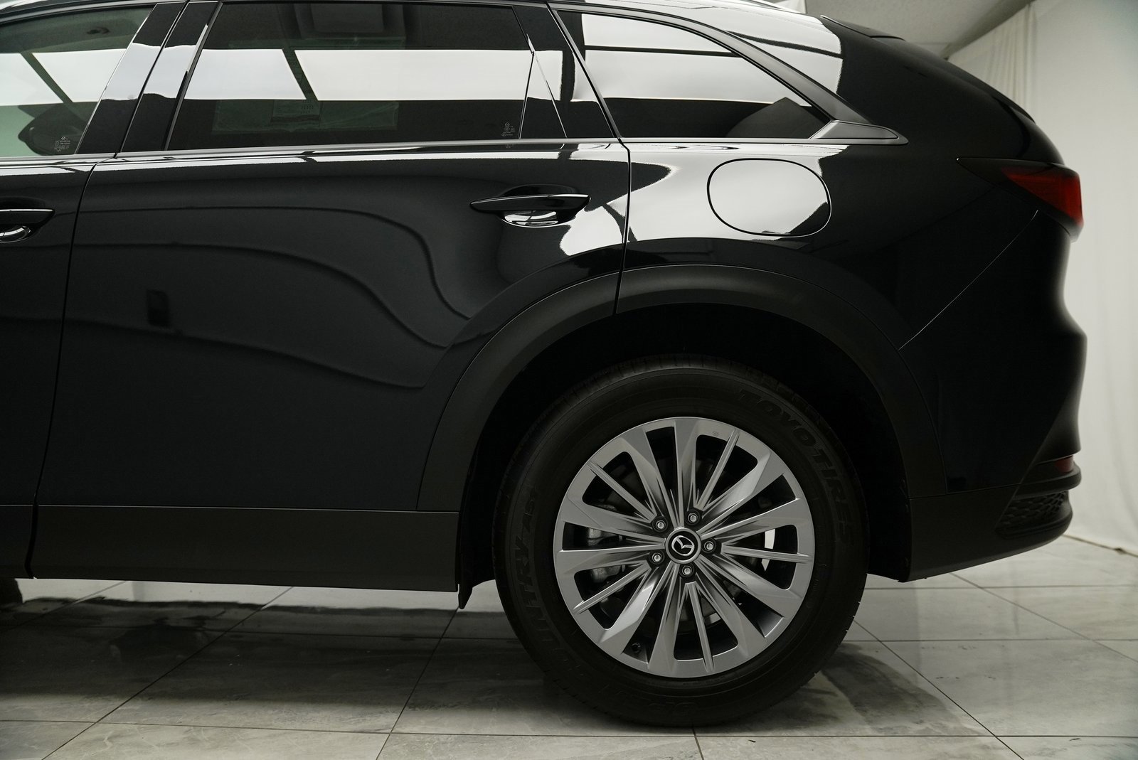 Used 2025 MAZDA CX-90 3.3 Turbo w/ Preferred Package image 10