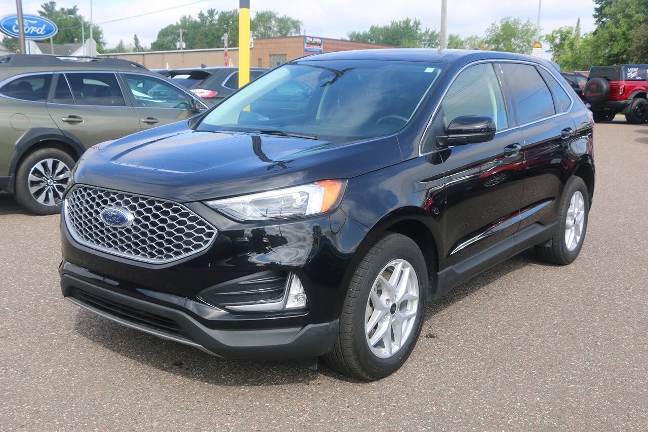 Used 2024 Ford Edge SEL w/ Convenience Package AWD/4WD image 9