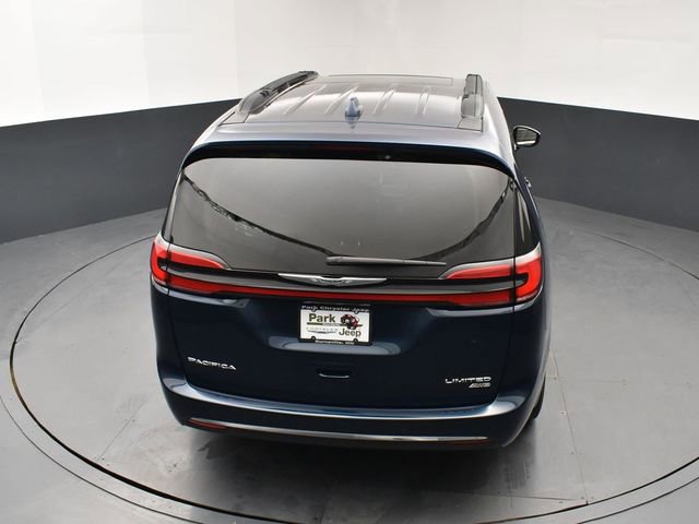 Used 2022 Chrysler Pacifica Limited image 17