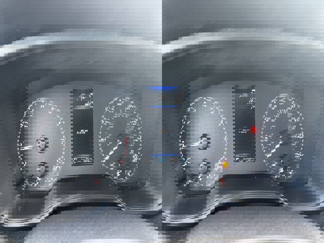 Used 2023 Toyota Corolla Cross LE image 21