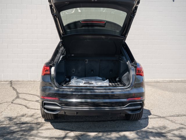 New 2025 Audi Q3 2.0T Premium image 6