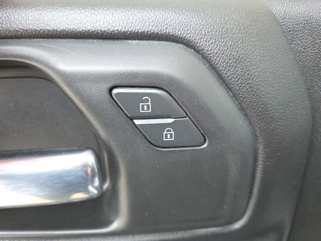 Used 2020 Chevrolet Silverado 1500 Custom w/ Custom Value Package image 49