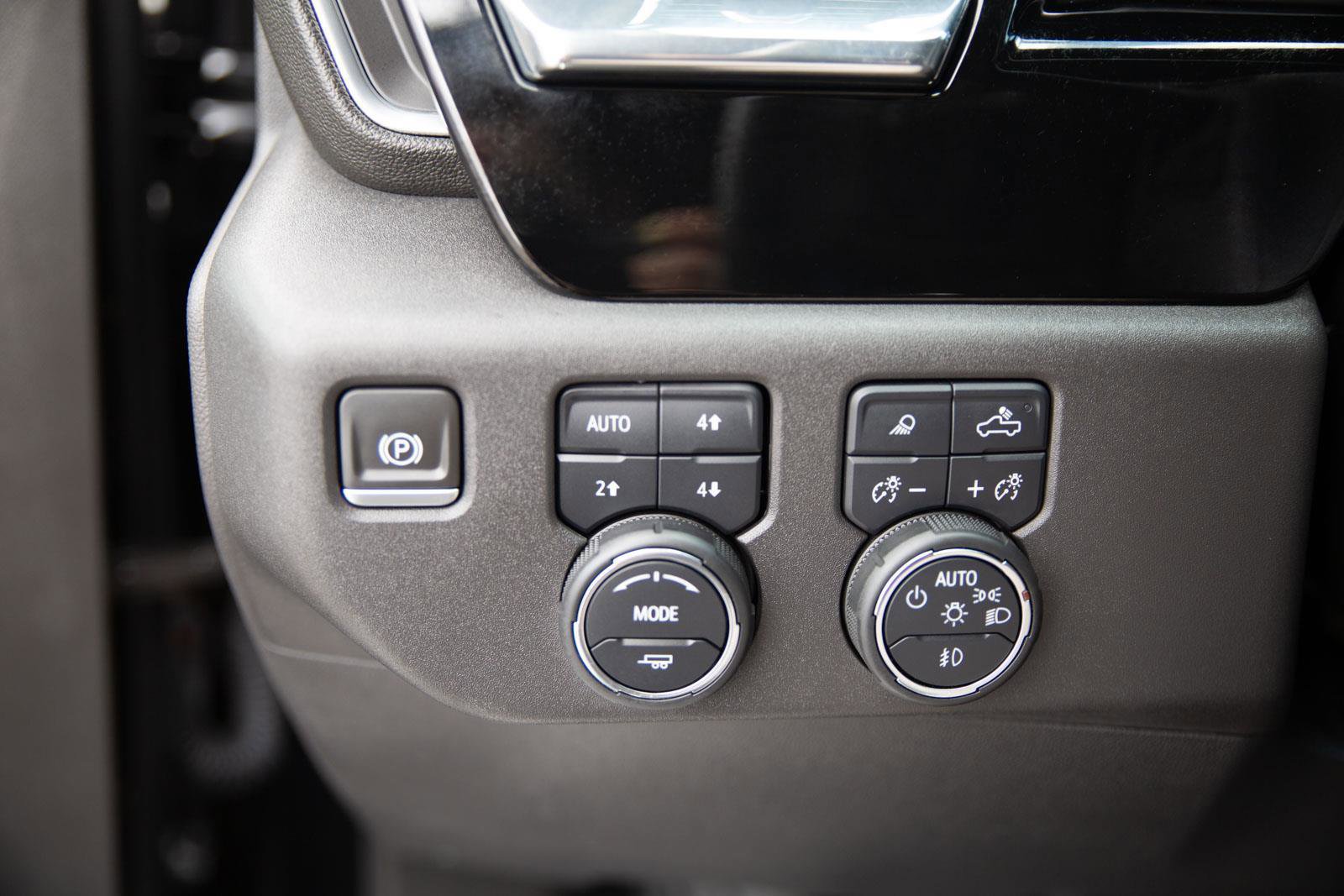 Certified 2023 Chevrolet Silverado 1500 LT Trail Boss w/ LT Trail Boss Premium Package image 19