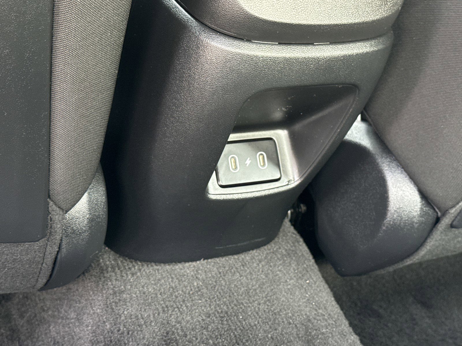 Used 2025 Hyundai Elantra Sport FWD image 14