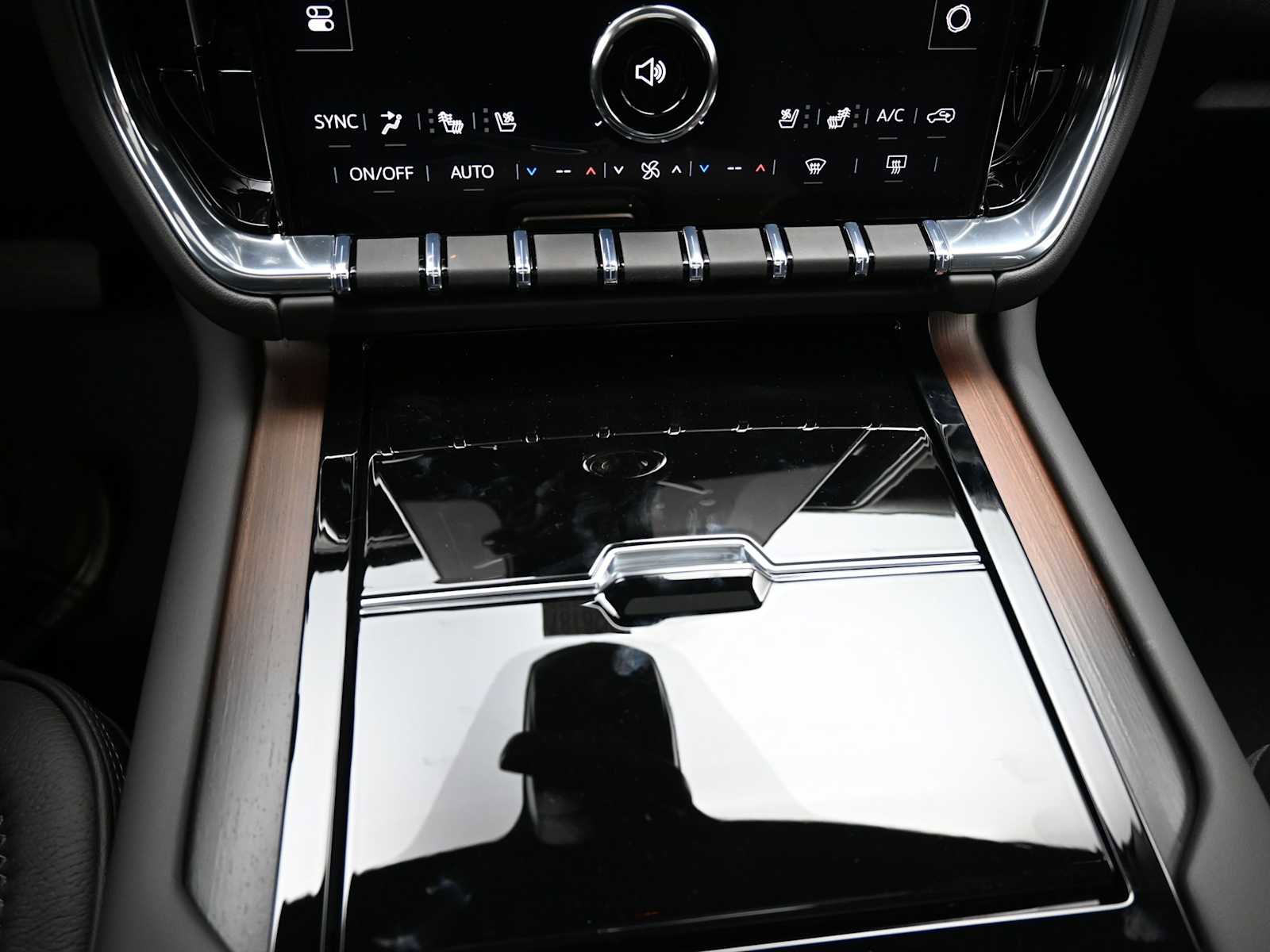 New 2026 GMC Yukon XL Denali image 20