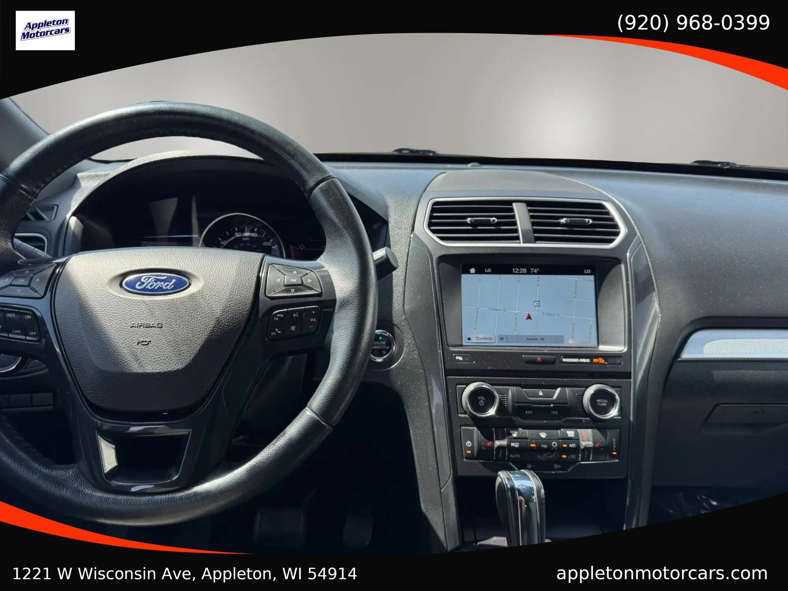 Used 2017 Ford Explorer XLT w/ Equipment Group 202A image 9