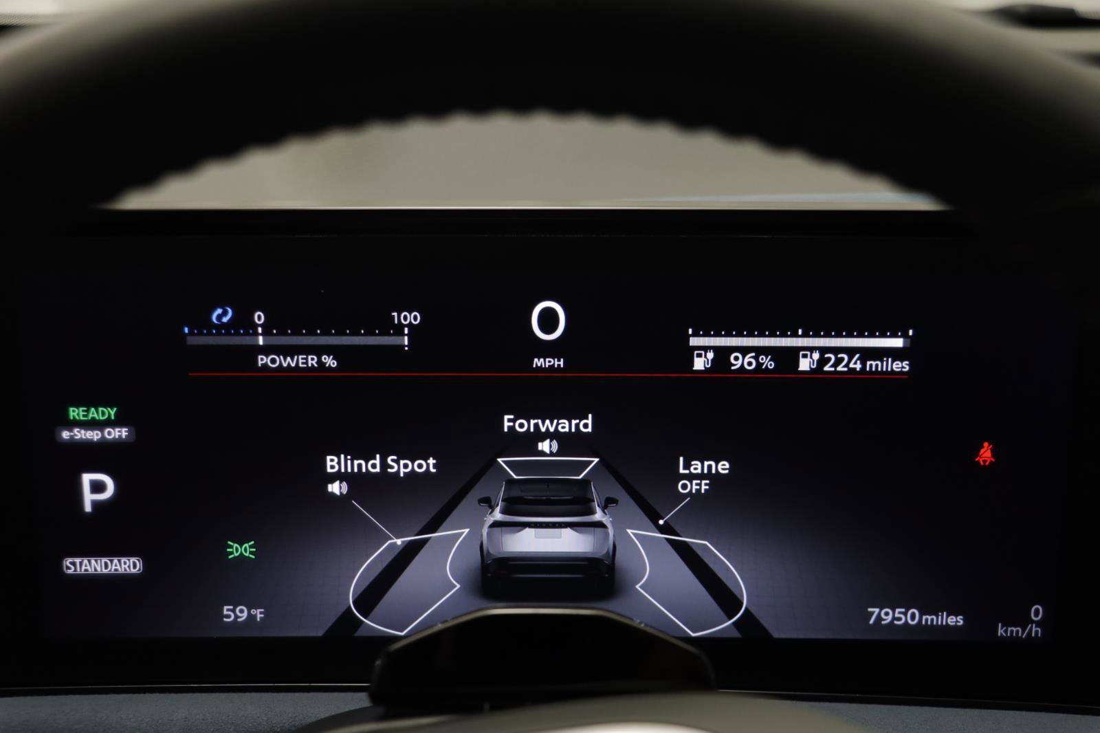 Used 2024 Nissan Ariya AWD image 7